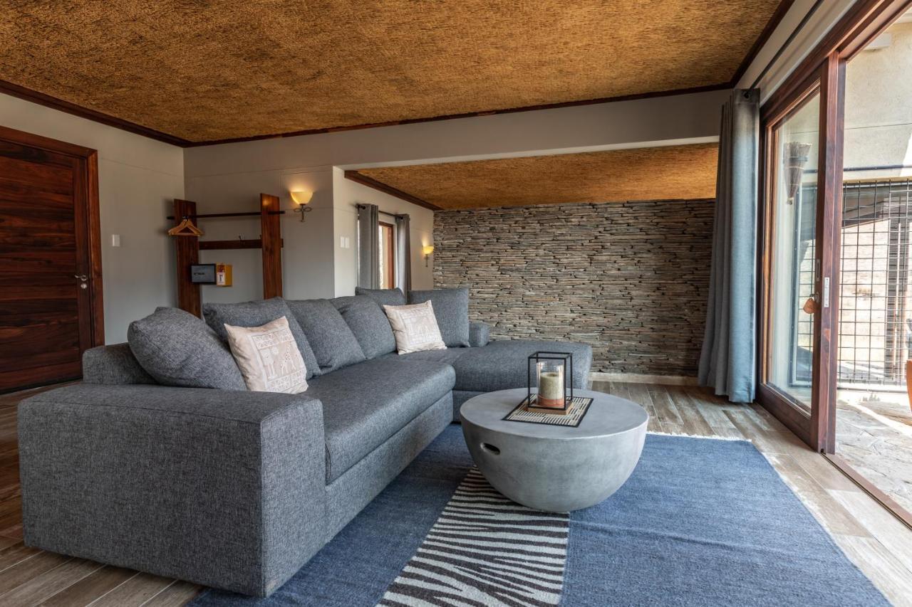 Hohenstein Lodge Usakos Eksteriør bilde